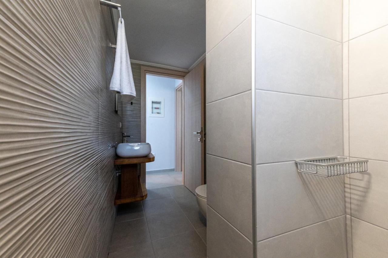 Rizes Seaside Homes Vromonerion Екстер'єр фото