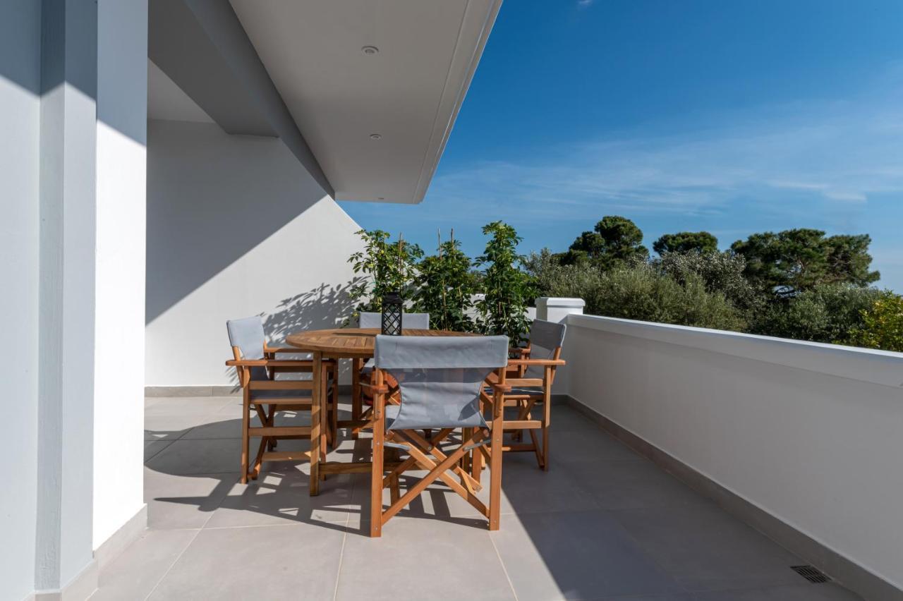 Rizes Seaside Homes Vromonerion Екстер'єр фото