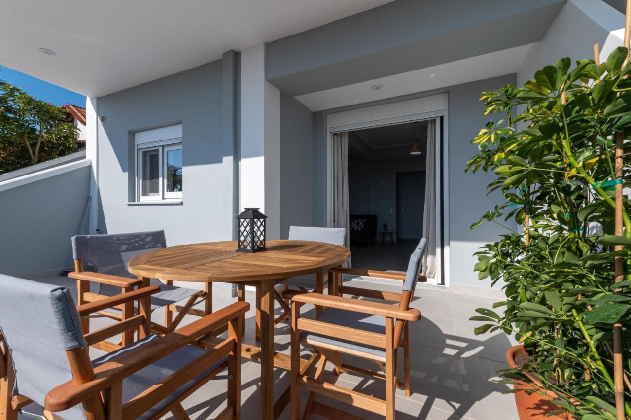 Rizes Seaside Homes Vromonerion Екстер'єр фото