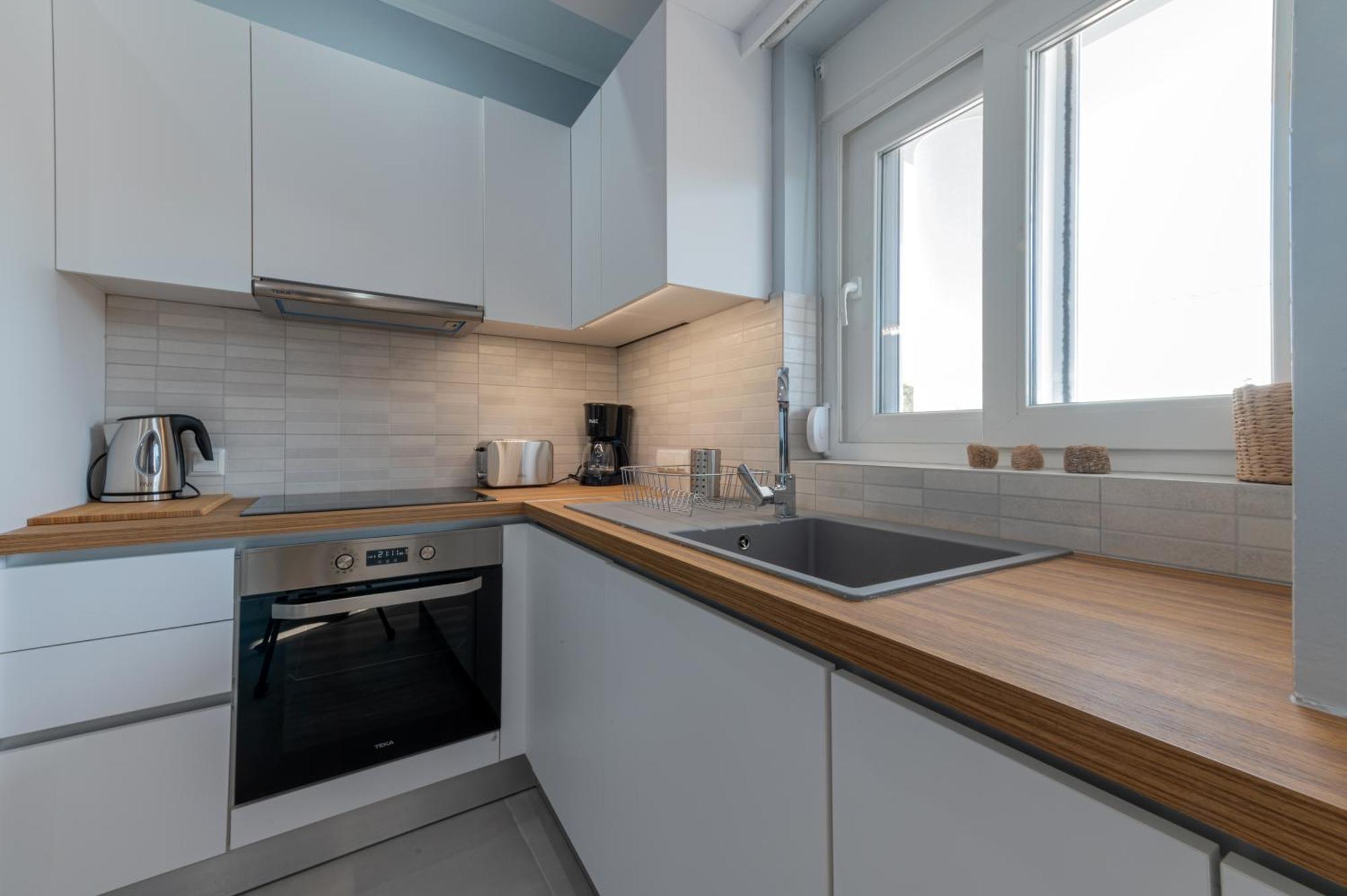 Rizes Seaside Homes Vromonerion Екстер'єр фото