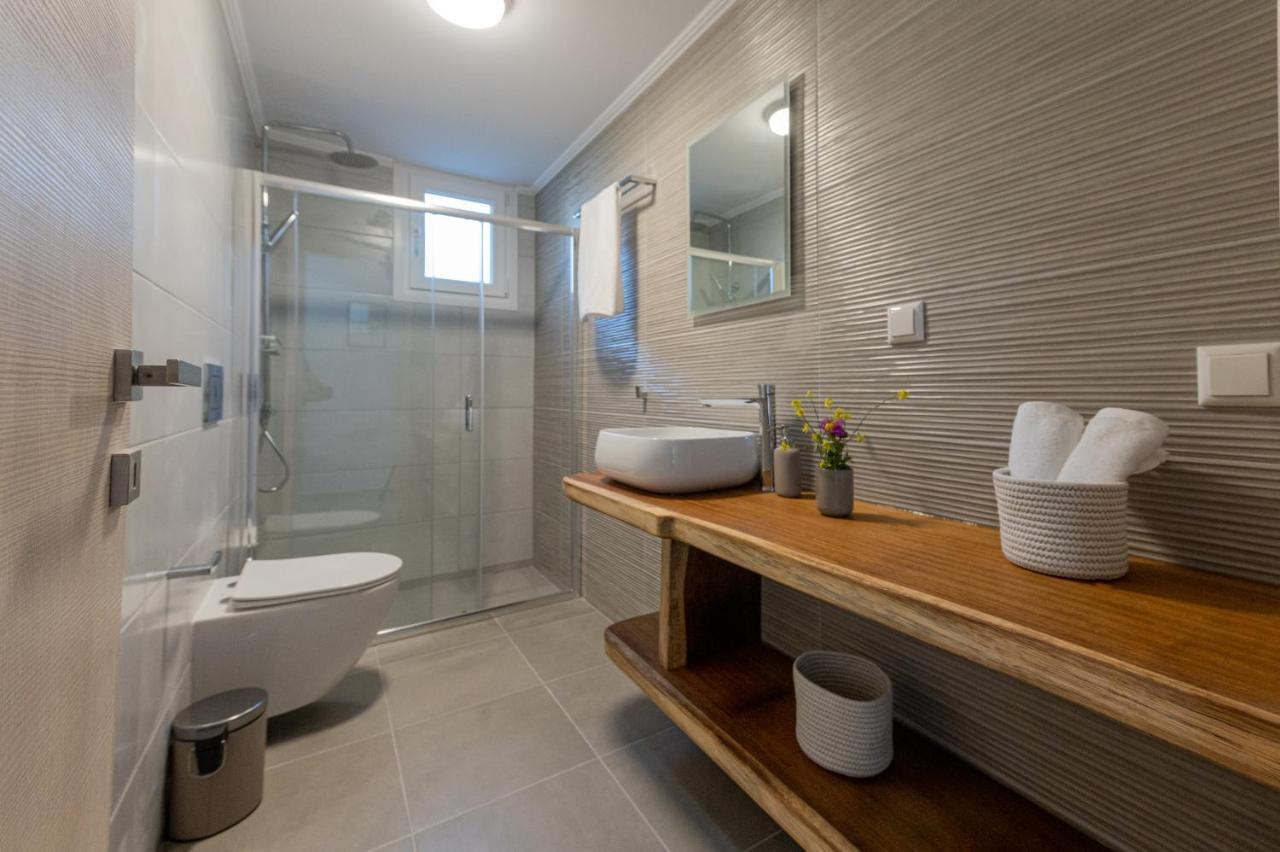 Rizes Seaside Homes Vromonerion Екстер'єр фото