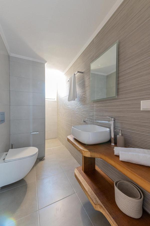 Rizes Seaside Homes Vromonerion Екстер'єр фото